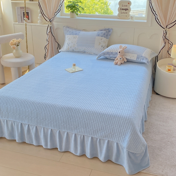 91家纺网 家纺一手货源 找家纺 豫见家纺 2025新款高克重牛奶绒夹棉床盖四件套 田园幻梦