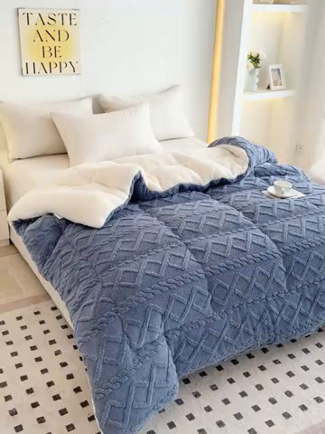 91家纺网 家纺一手货源 找家纺 畅销被业 2025新款塔芙绒羊羔绒提花冬被子被芯-小银杏叶系列 小银杏叶-浅灰