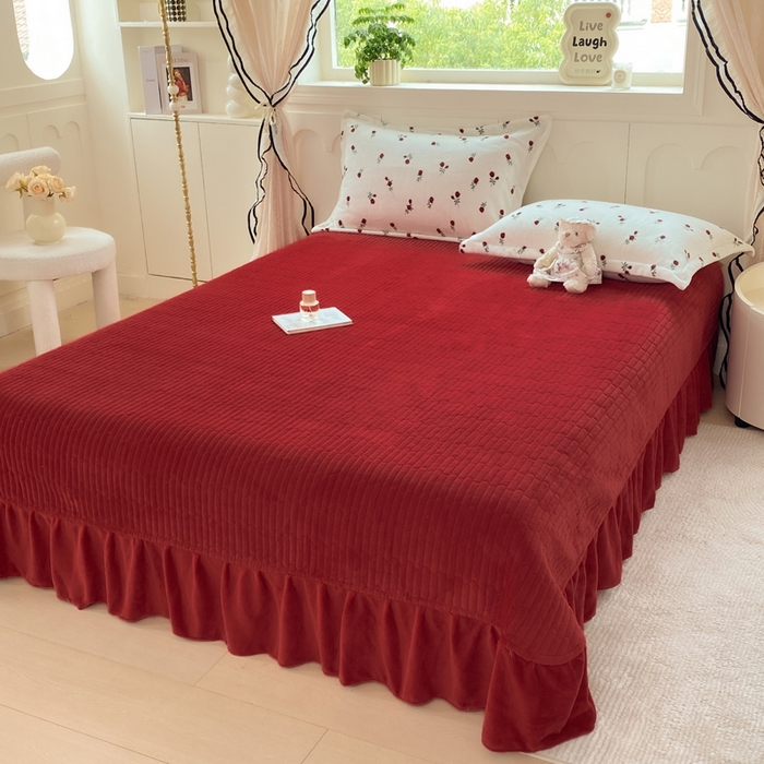 91家纺网 家纺一手货源 找家纺 豫见家纺 2025新款高克重牛奶绒夹棉床盖四件套 小玫瑰