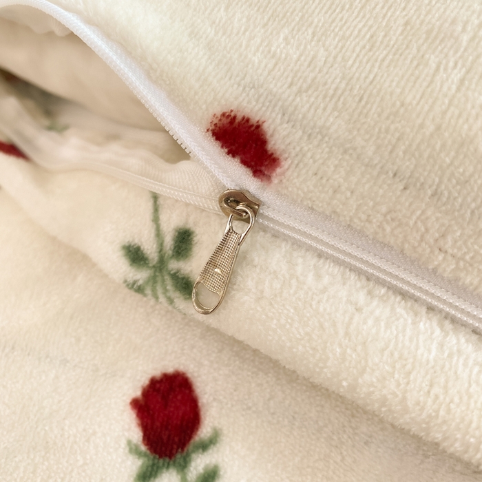 91家纺网 家纺一手货源 找家纺 豫见家纺 2025新款高克重牛奶绒夹棉床盖四件套 小玫瑰