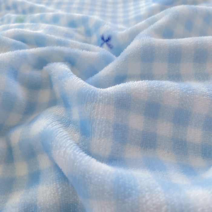 91家纺网 家纺一手货源 找家纺 豫见家纺 2025新款高克重牛奶绒夹棉床盖四件套 小南瓜蓝