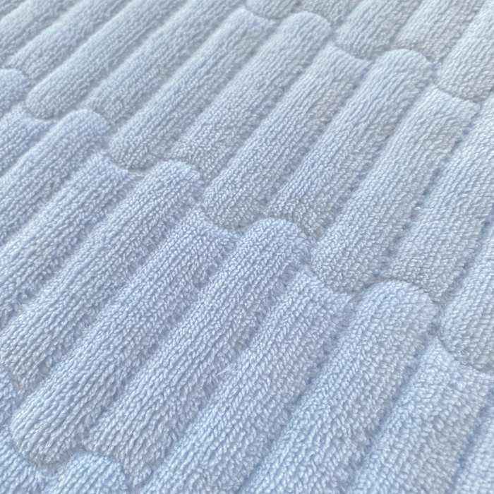 91家纺网 家纺一手货源 找家纺 豫见家纺 2025新款高克重牛奶绒夹棉床盖四件套 小南瓜蓝