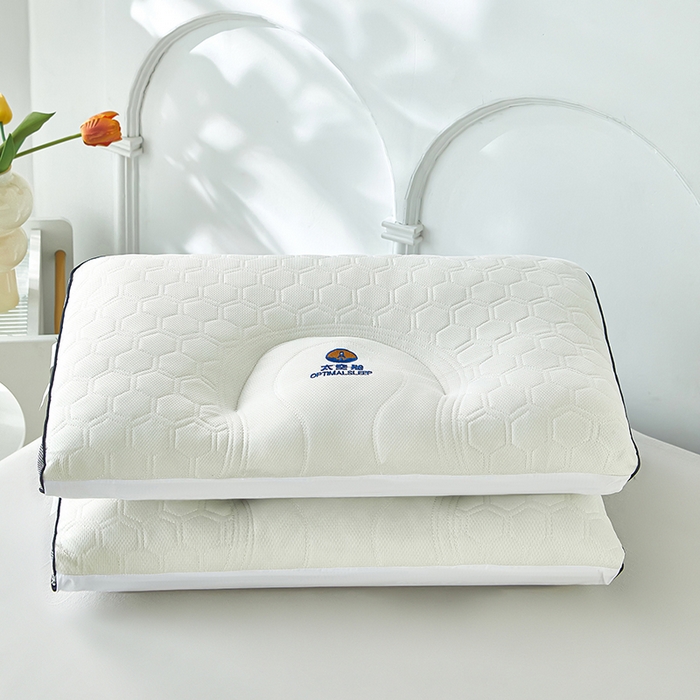 91家纺网 家纺一手货源 找家纺 （总）鼎晟纺 2025新款太空舱护颈乳胶枕成人枕头学生枕芯