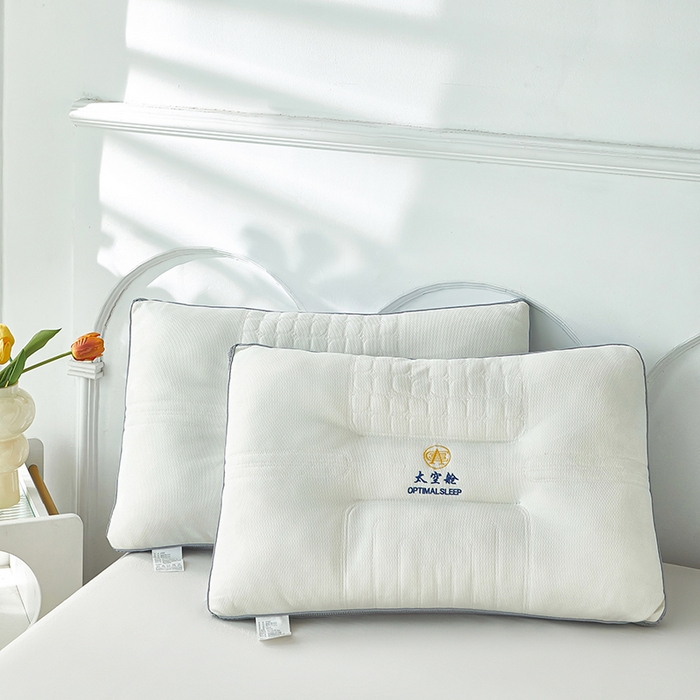 91家纺网 家纺一手货源 找家纺 （总）鼎晟纺 2025新款太空舱护颈乳胶枕成人枕头学生枕芯