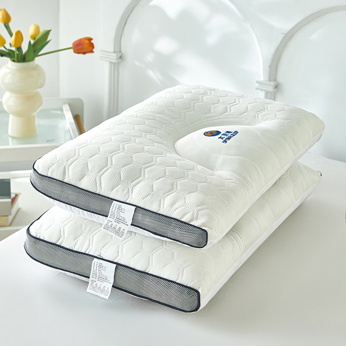 91家纺网 家纺一手货源 找家纺 （总）鼎晟纺 2025新款太空舱护颈乳胶枕成人枕头学生枕芯