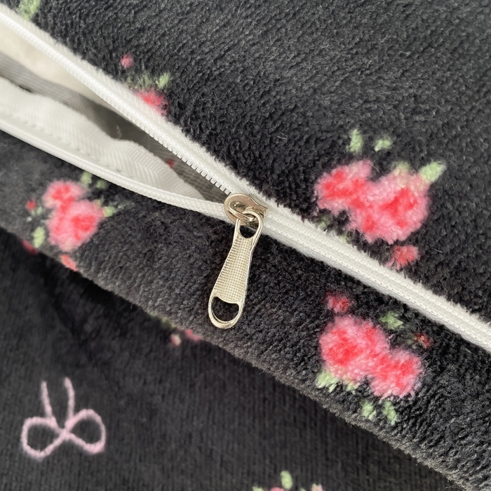 91家纺网 家纺一手货源 找家纺 豫见家纺 2025新款高克重牛奶绒夹棉床盖四件套 小蔷薇