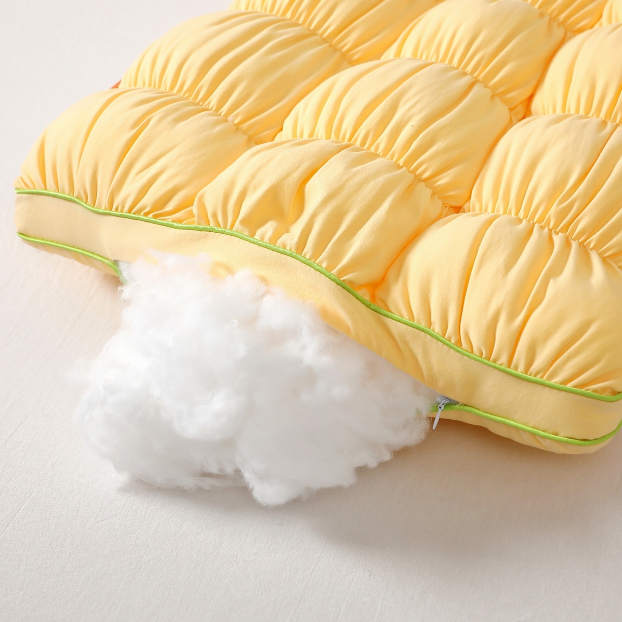 91家纺网 家纺一手货源 找家纺 芯奇想 2025新款pineapple派拉波羽丝绒枕单人枕头枕芯 派拉波-黄色