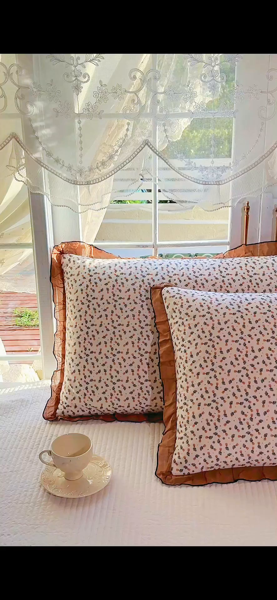 91家纺网 家纺一手货源 找家纺 呦呦南宋 2025新款韩版35x55cm针织绒枕套双面两用绣线花边中层超声波夹棉单只装单品隐藏拉链款枕头套 菠萝橙