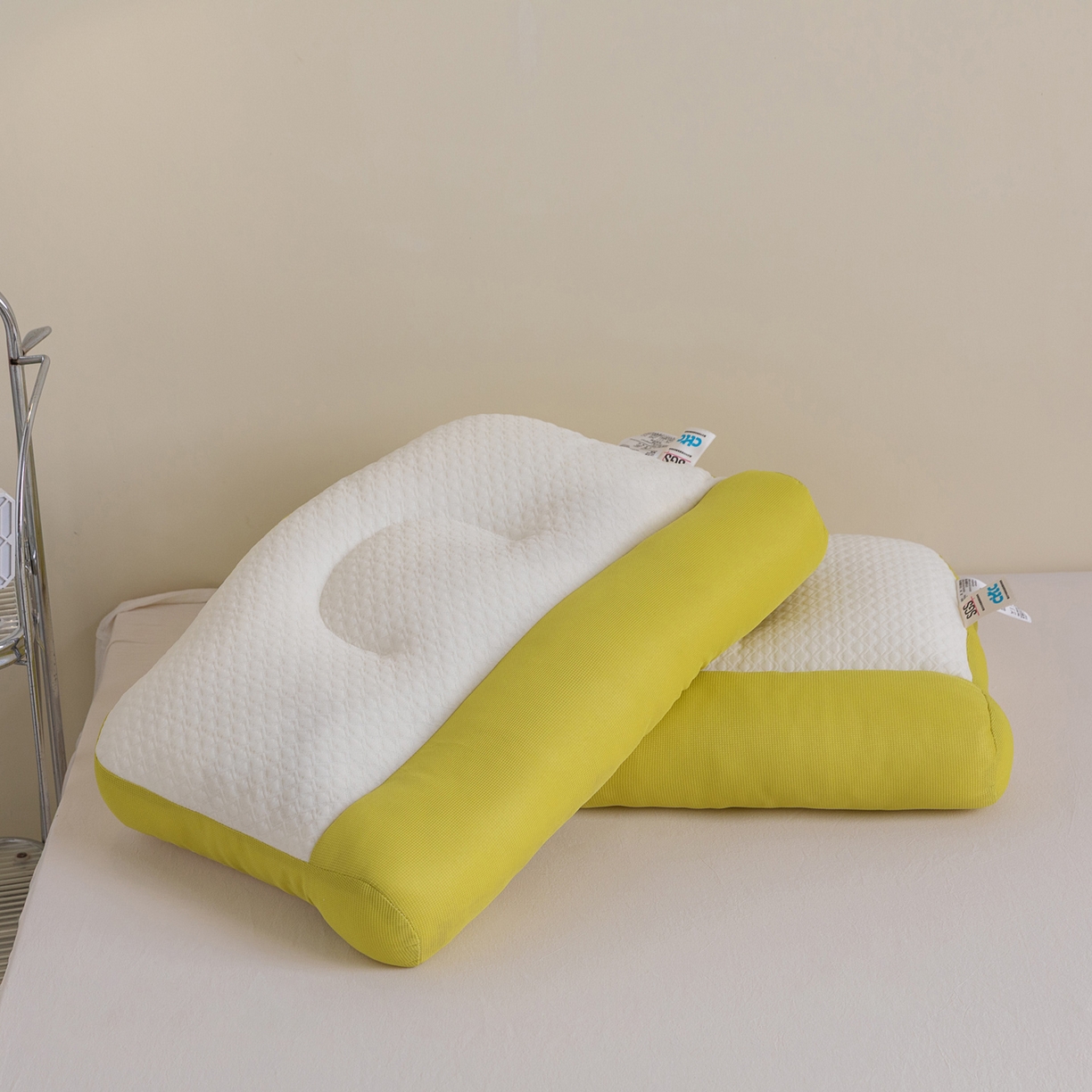 91家纺网 家纺一手货源 找家纺 （总）芯奇想 2025新款皮皮埃宽枕面牵引枕头学生枕芯单人枕头枕芯