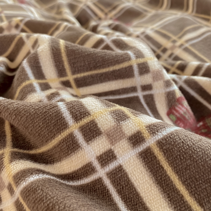 91家纺网 家纺一手货源 找家纺 豫见家纺 2025新款高克重牛奶绒夹棉床盖四件套 英伦格调