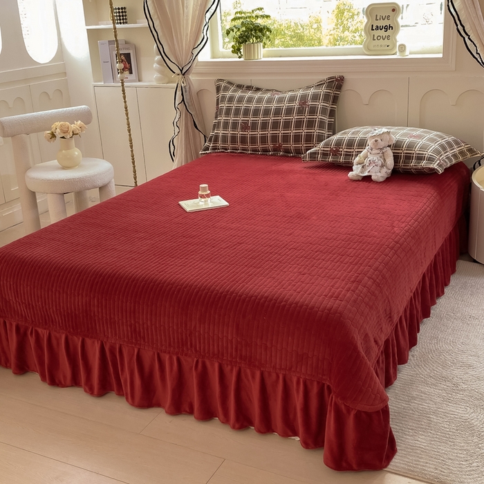 91家纺网 家纺一手货源 找家纺 豫见家纺 2025新款高克重牛奶绒夹棉床盖四件套 英伦格调