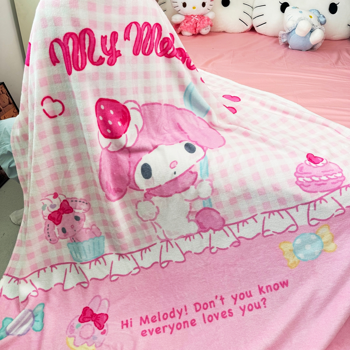 91家纺网 家纺一手货源 找家纺 博雅 2025新款三丽鸥牛奶绒盖毯毯子 马卡龙美乐蒂