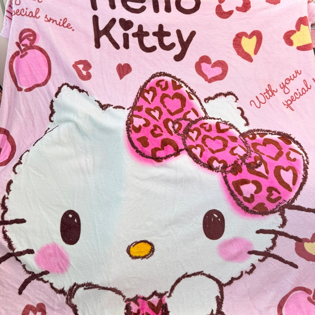 91家纺网 家纺一手货源 找家纺 博雅 2025新款三丽鸥牛奶绒盖毯毯子 甜酷KT