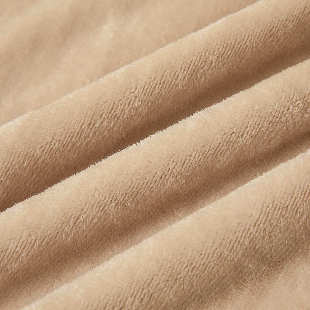 91家纺网 家纺一手货源 找家纺 义博家纺 2025新款高克重牛奶绒双拼毛巾绣爱马系列四件套 爱马 咖