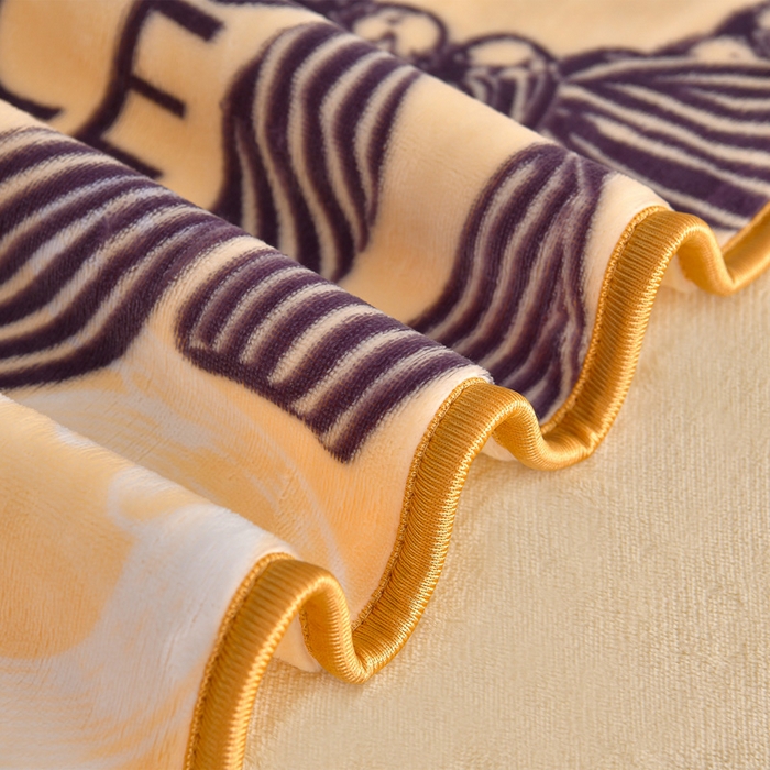 91家纺网 家纺一手货源 找家纺 诺梵家纺 2025新款8斤加厚保暖金貂绒牛奶绒印花四件套豆蔻年华黄