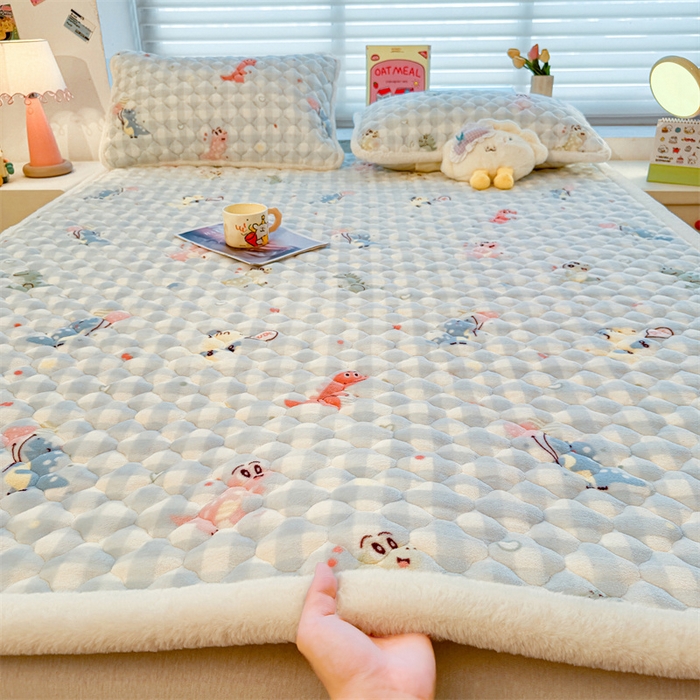 91家纺网 家纺一手货源 找家纺 （总）喜居 2025新款高克重印花牛奶绒夹棉床褥床垫子褥子床护垫