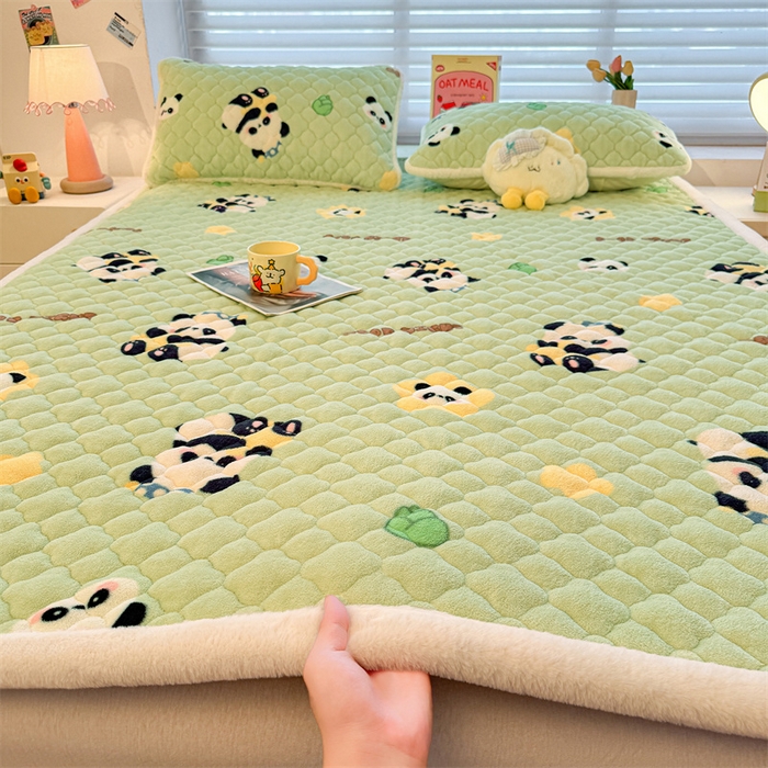 91家纺网 家纺一手货源 找家纺 （总）喜居 2025新款高克重印花牛奶绒夹棉床褥床垫子褥子床护垫