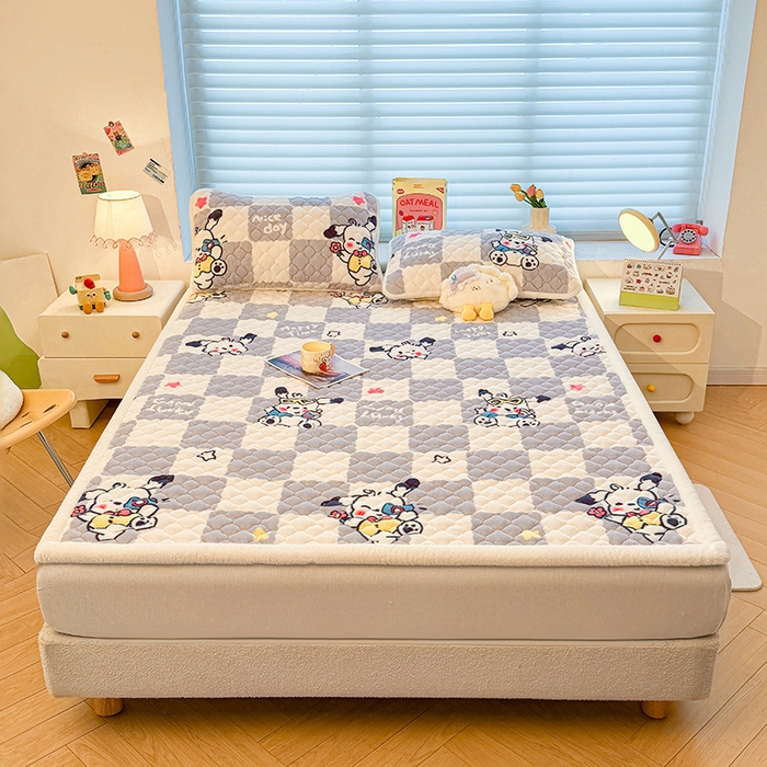 91家纺网 家纺一手货源 找家纺 （总）喜居 2025新款高克重印花牛奶绒夹棉床褥床垫子褥子床护垫