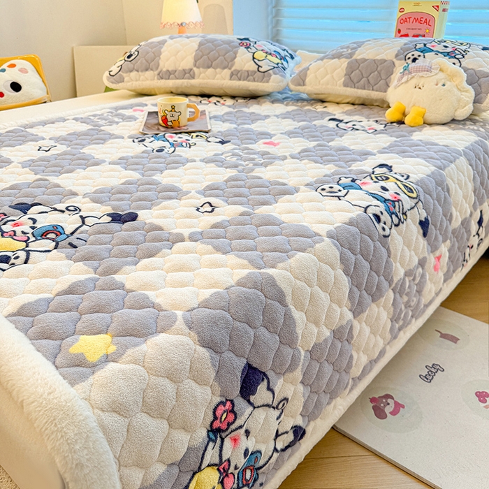 91家纺网 家纺一手货源 找家纺 （总）喜居 2025新款高克重印花牛奶绒夹棉床褥床垫子褥子床护垫