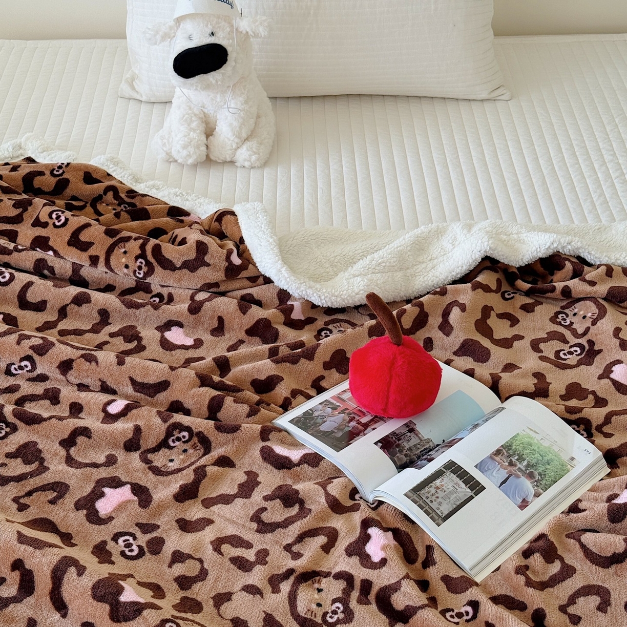 91家纺网 家纺一手货源 找家纺 顾里家纺 2025新款Chic韩系少女牛奶羊羔绒毯-豹纹系 咖豹纹