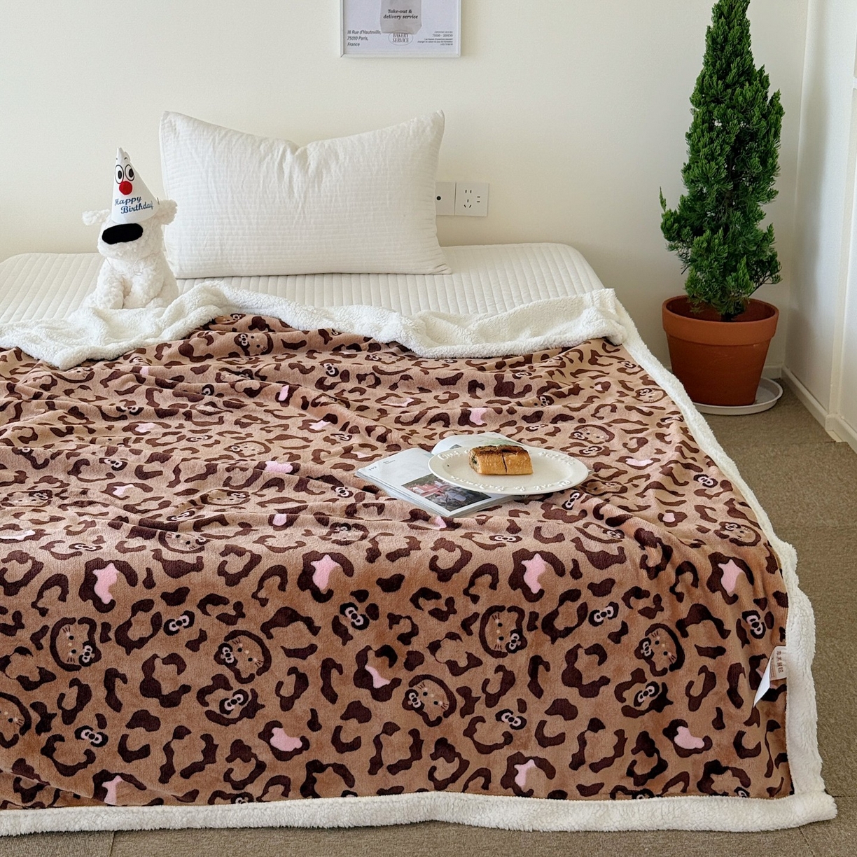 91家纺网 家纺一手货源 找家纺 顾里家纺 2025新款Chic韩系少女牛奶羊羔绒毯-豹纹系 咖豹纹