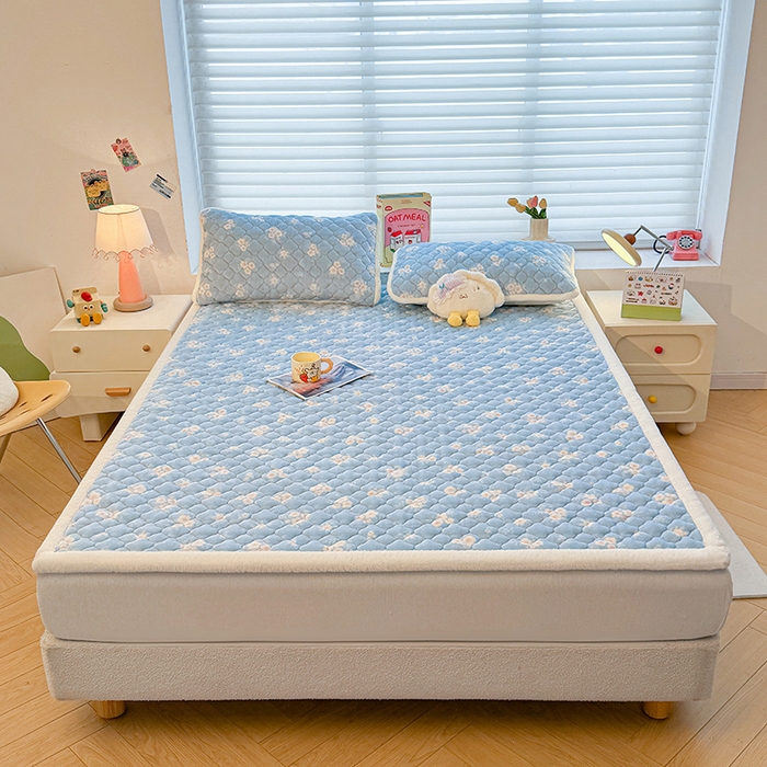 91家纺网 家纺一手货源 找家纺 喜居 2025新款高克重印花牛奶绒夹棉床褥床垫子褥子床护垫 暗香