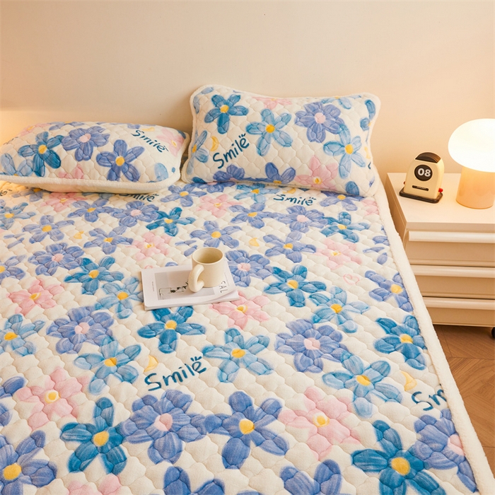 91家纺网 家纺一手货源 找家纺 喜居 2025新款高克重印花牛奶绒夹棉床褥床垫子褥子床护垫 缤纷花