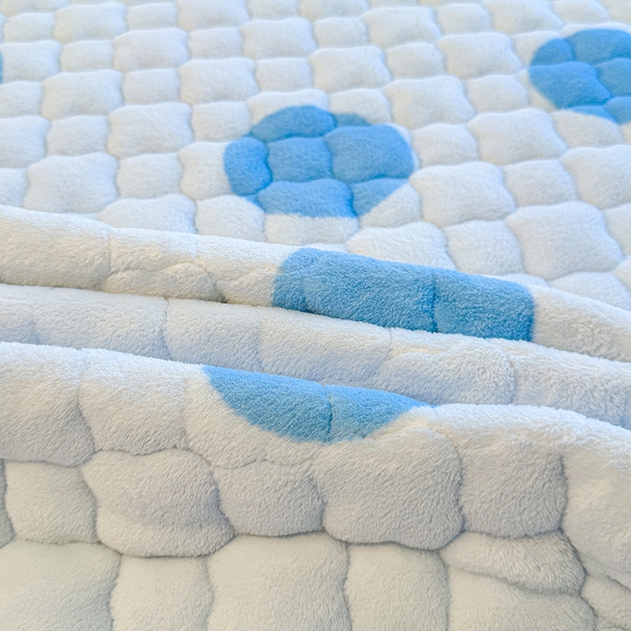 91家纺网 家纺一手货源 找家纺 喜居 2025新款高克重印花牛奶绒夹棉床褥床垫子褥子床护垫 波点微笑