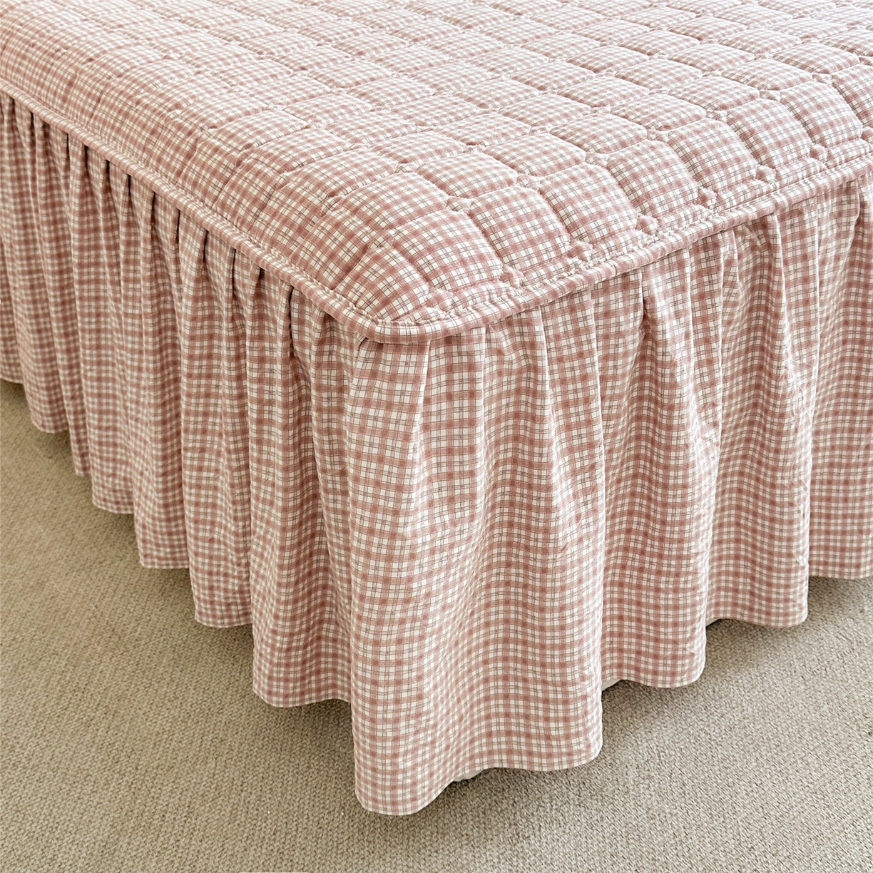 91家纺网 家纺一手货源 找家纺 （总）十个点家纺 2025新款加厚磨毛木棉床裙三件套-格小格系列