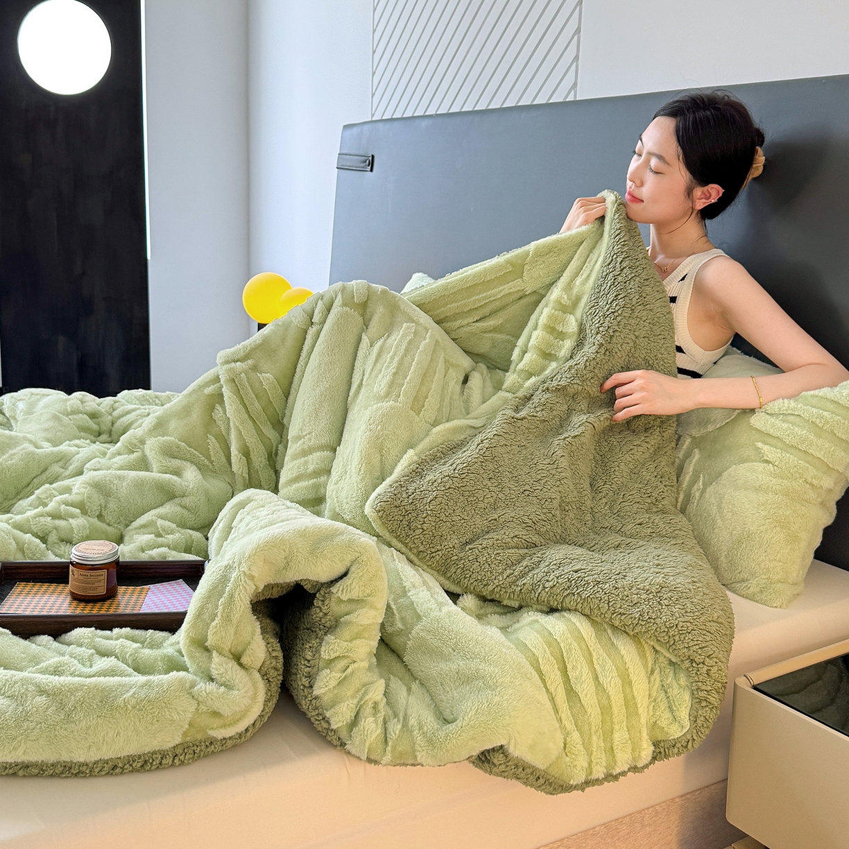 91家纺网 家纺一手货源 找家纺 枋梢家纺 2025新款亮丝兔毛绒兔毛提花北欧几何羊羔绒 双层加厚保暖盖毯 居家午睡保暖毯 几何-绿色