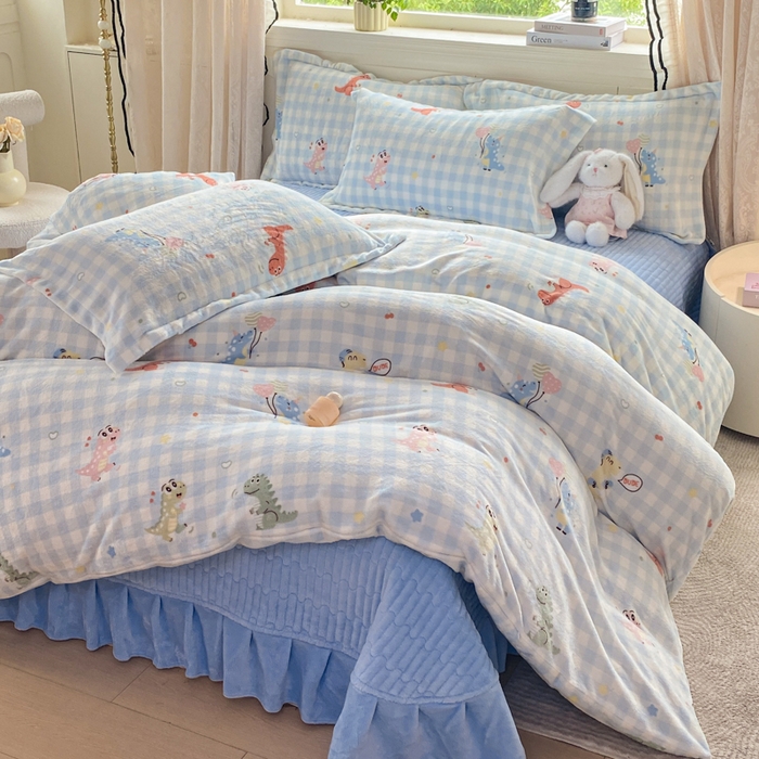 91家纺网 家纺一手货源 找家纺 （总）富之航家纺 2025秋冬新款牛奶绒印花床盖四件套