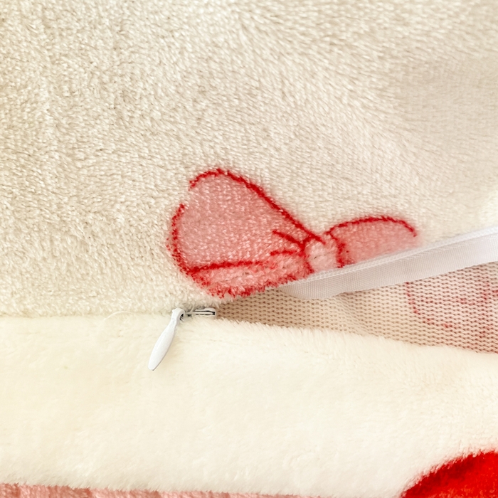 91家纺网 家纺一手货源 找家纺 富之航家纺 2025秋冬新款牛奶绒印花床盖四件套 甜蜜樱桃