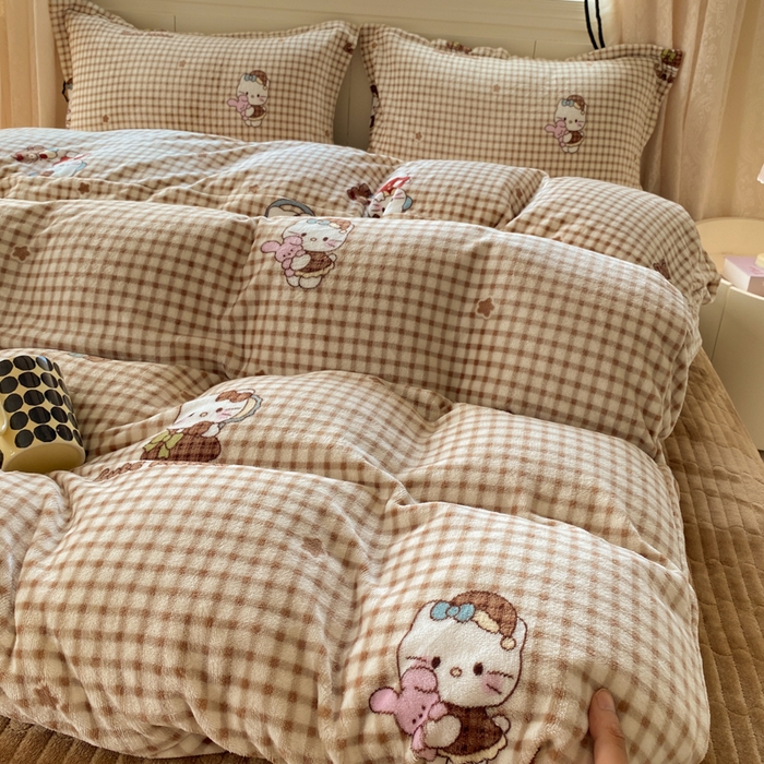 91家纺网 家纺一手货源 找家纺 富之航家纺 2025秋冬新款牛奶绒印花床盖四件套 满心欢喜