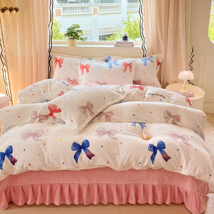 91家纺网 家纺一手货源 找家纺 富之航家纺 2025秋冬新款牛奶绒印花床盖四件套 结缘派对