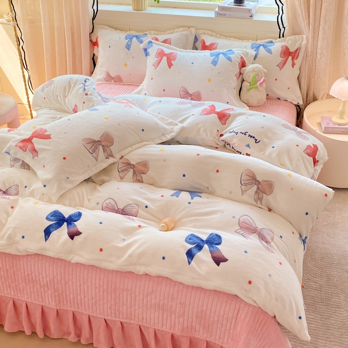 91家纺网 家纺一手货源 找家纺 富之航家纺 2025秋冬新款牛奶绒印花床盖四件套 结缘派对