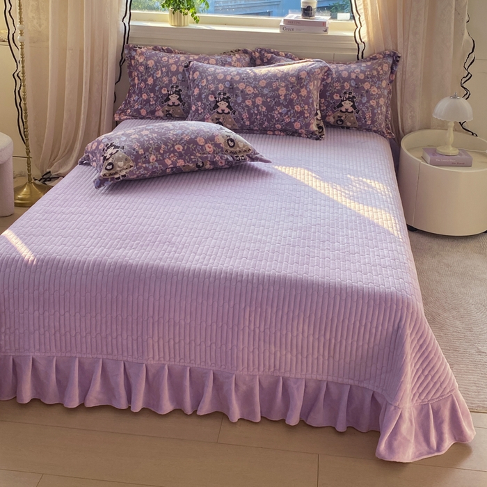 91家纺网 家纺一手货源 找家纺 富之航家纺 2025秋冬新款牛奶绒印花床盖四件套 公主城堡