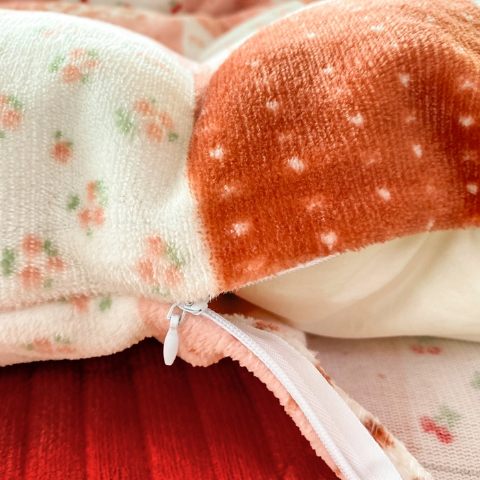 91家纺网 家纺一手货源 找家纺 富之航家纺 2025秋冬新款牛奶绒印花床盖四件套 幸运时光