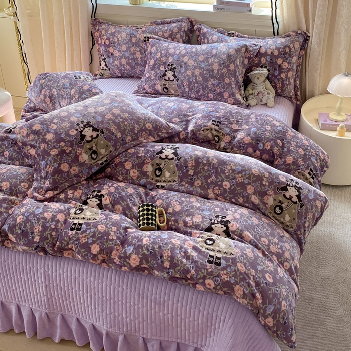 91家纺网 家纺一手货源 找家纺 富之航家纺 2025秋冬新款牛奶绒印花床盖四件套 公主城堡
