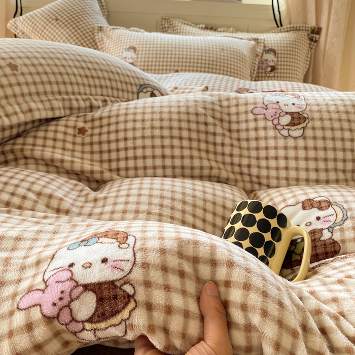 91家纺网 家纺一手货源 找家纺 富之航家纺 2025秋冬新款牛奶绒印花床盖四件套 满心欢喜