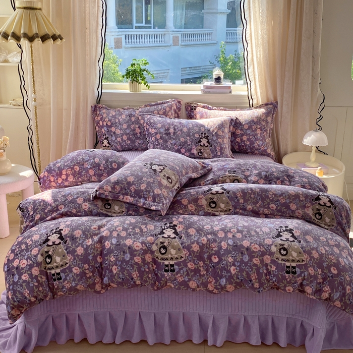 91家纺网 家纺一手货源 找家纺 富之航家纺 2025秋冬新款牛奶绒印花床盖四件套 公主城堡