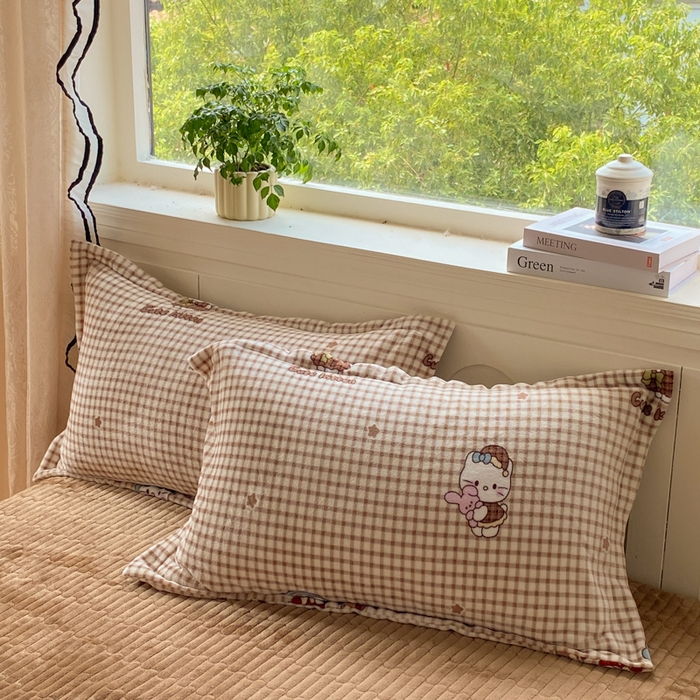 91家纺网 家纺一手货源 找家纺 富之航家纺 2025秋冬新款牛奶绒印花床盖四件套 满心欢喜