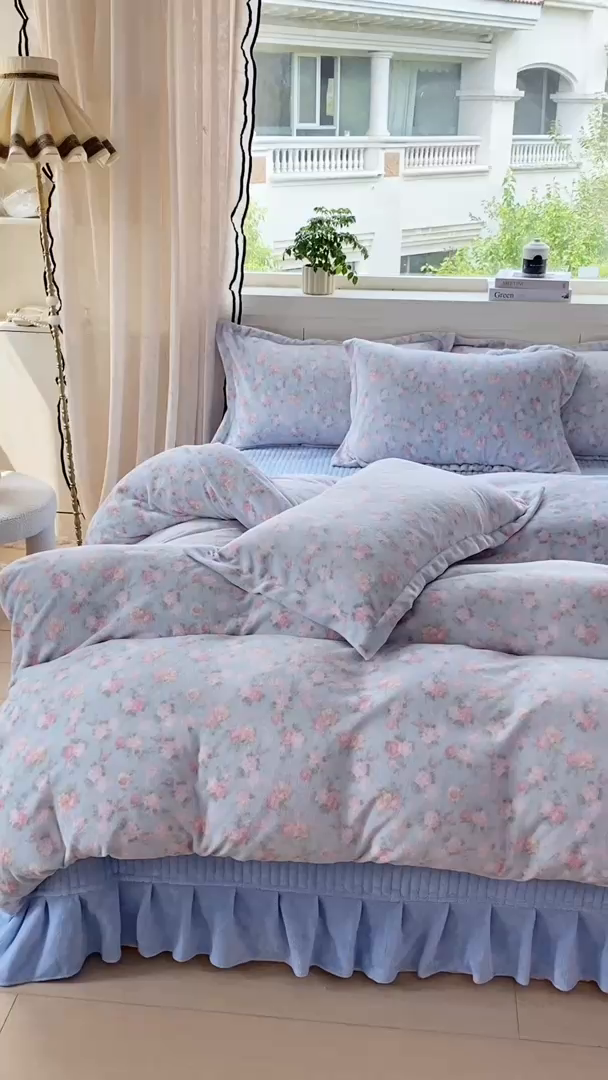 91家纺网 家纺一手货源 找家纺 富之航家纺 2025秋冬新款牛奶绒印花床盖四件套 花间梦