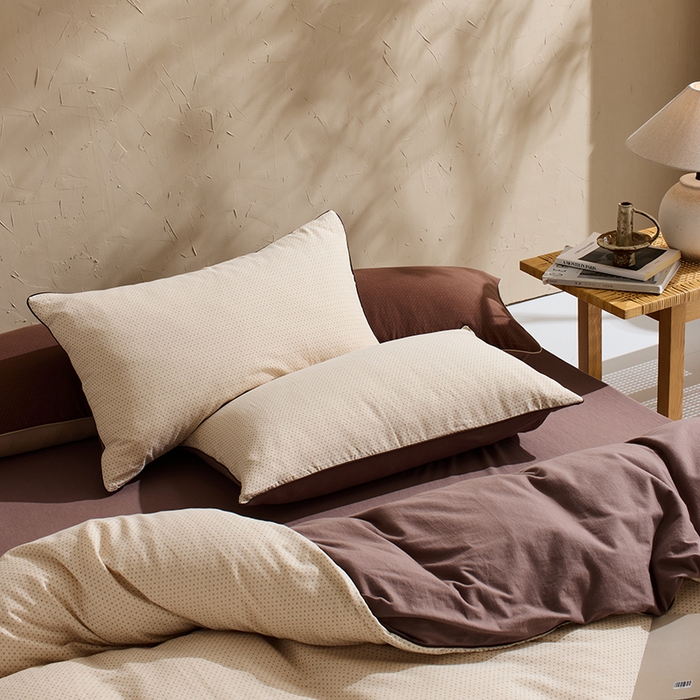 91家纺网 家纺一手货源 找家纺 LADYCOCO可可家居 2025新款针织+梭织夹棉四件套-滚绳款 双层纱 印花米色