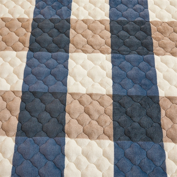 91家纺网 家纺一手货源 找家纺 喜居 2025新款高克重印花牛奶绒夹棉床褥床垫子褥子床护垫 蓝大格