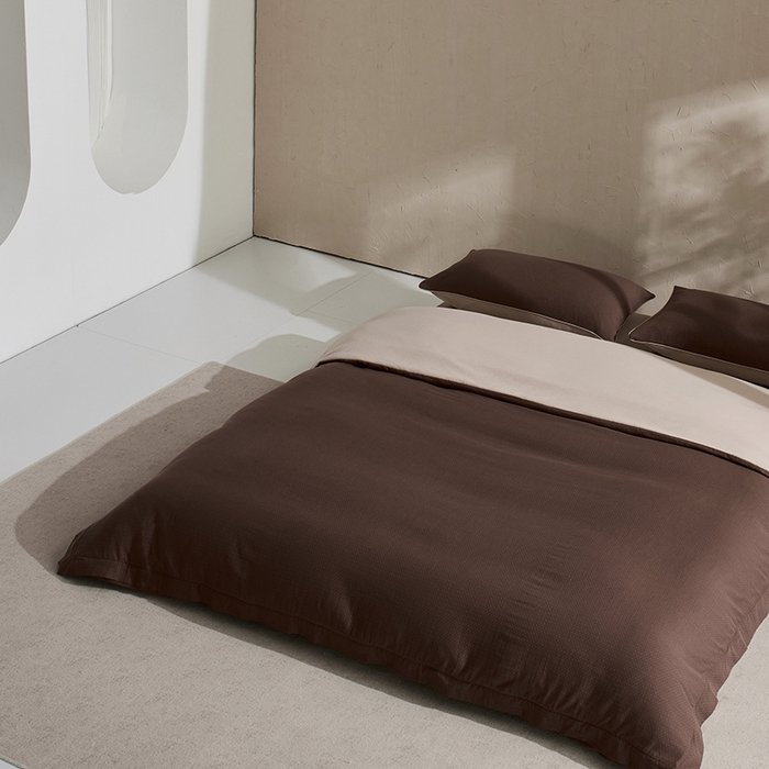 91家纺网 家纺一手货源 找家纺 LADYCOCO可可家居 2025新款三开口针织+梭织 夹棉四件套 优易套/U易套 三开口被套，唯一专利发明单位，全球专利布局 双层纱 印花咖色