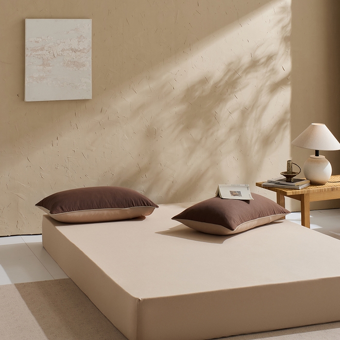 91家纺网 家纺一手货源 找家纺 LADYCOCO可可家居 2025新款三开口针织+梭织 夹棉四件套 优易套/U易套 三开口被套，唯一专利发明单位，全球专利布局 双层纱 印花咖色