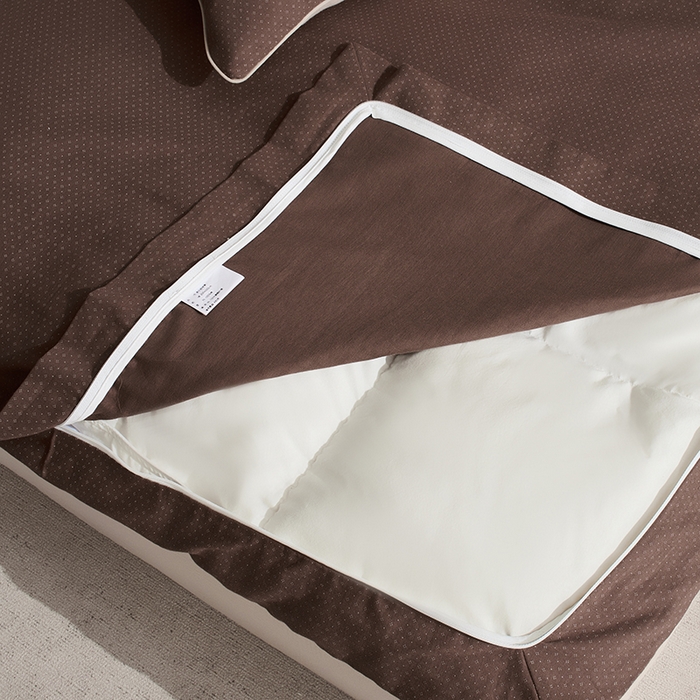 91家纺网 家纺一手货源 找家纺 LADYCOCO可可家居 2025新款三开口针织+梭织 夹棉四件套 优易套/U易套 三开口被套，唯一专利发明单位，全球专利布局 双层纱 印花咖色