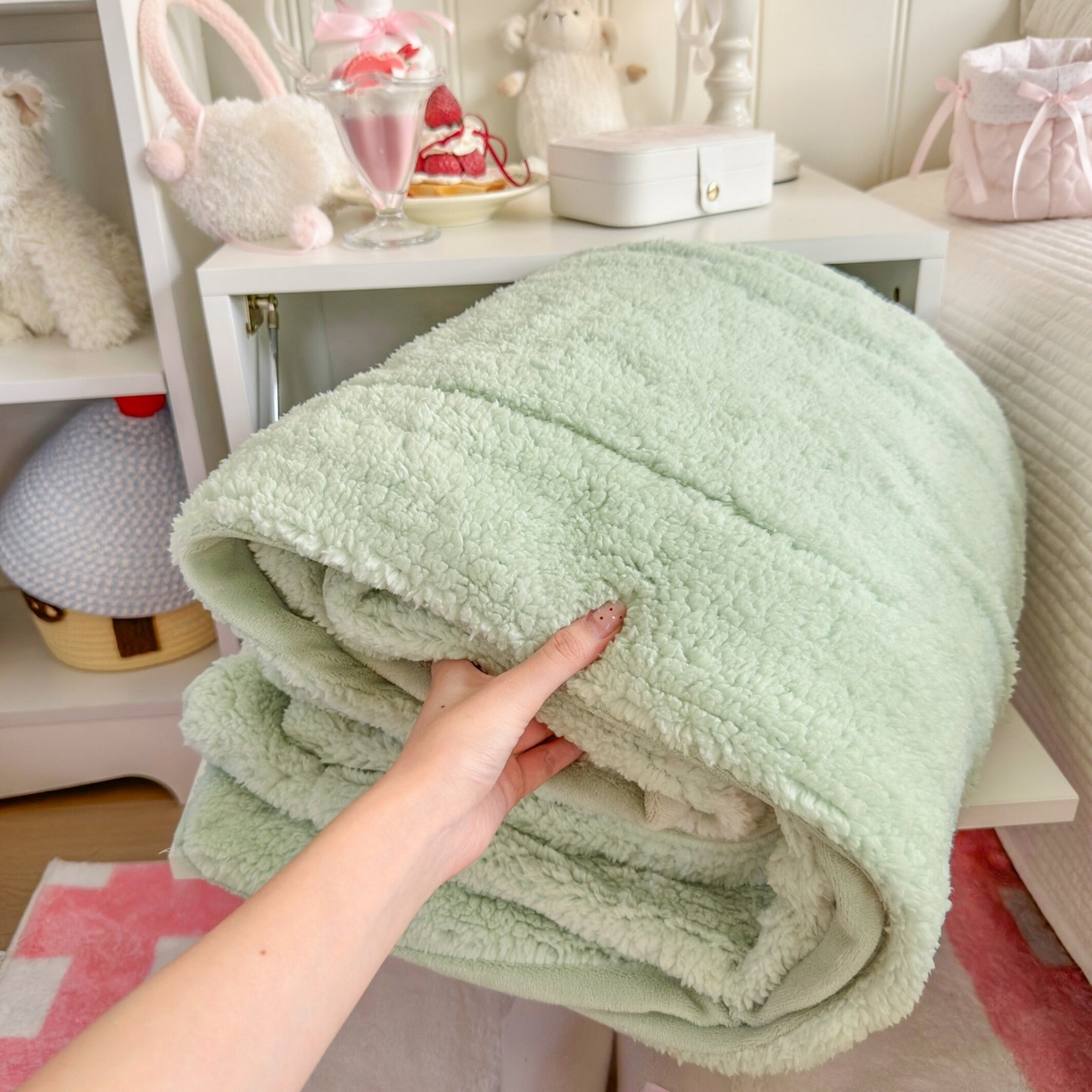 顾里家纺 2025新款韩系糯叽叽纯色羊羔绒毯毛毯毯子 薄荷绿