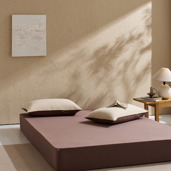 91家纺网 家纺一手货源 找家纺 LADYCOCO可可家居 2025新款三开口针织+梭织 夹棉四件套 优易套/U易套 三开口被套，唯一专利发明单位，全球专利布局 双层纱 印花米色