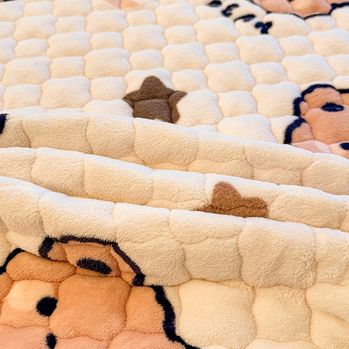 91家纺网 家纺一手货源 找家纺 喜居 2025新款高克重印花牛奶绒夹棉床褥床垫子褥子床护垫 小熊宝